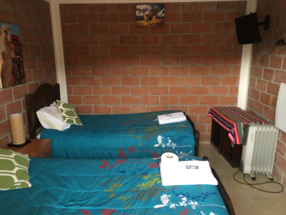 Hostal Vientos Del Altiplano Putre Exterior photo