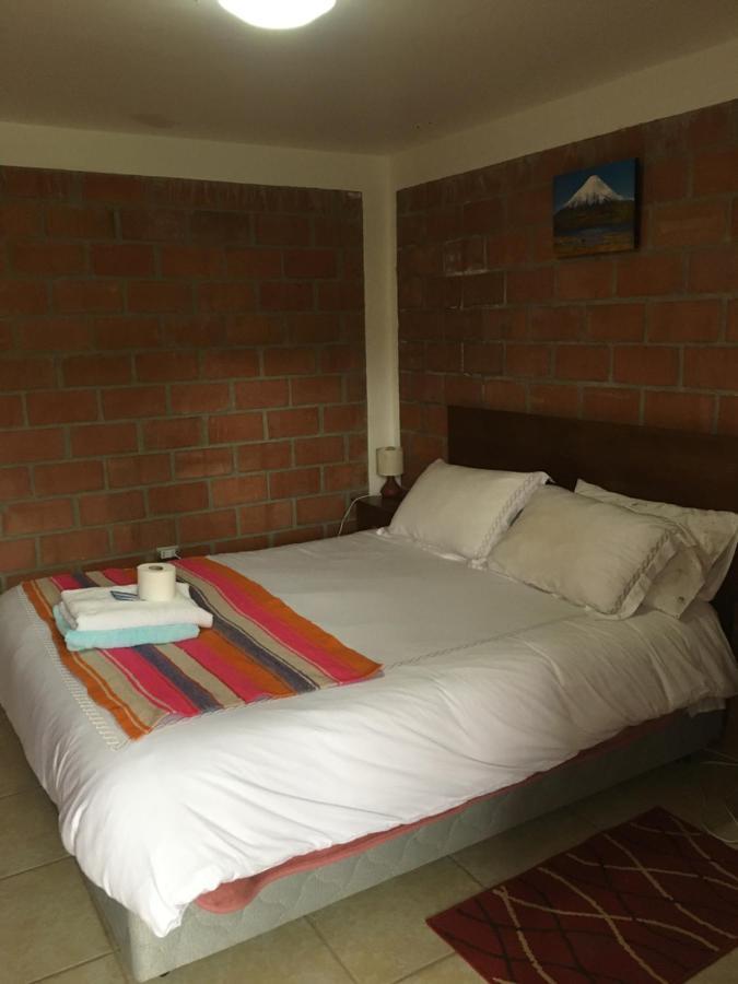 Hostal Vientos Del Altiplano Putre Exterior photo
